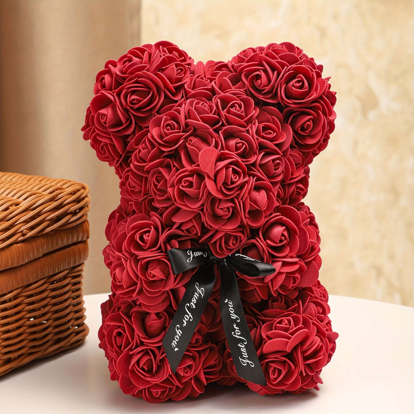 LovelyPresents Rozenbeer – Romantiek in Elk Detail